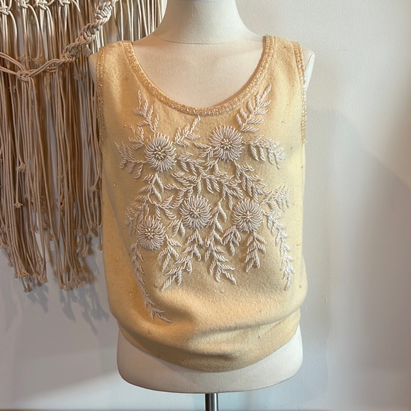 1960's Vintage The Broadway Lambswool/Angora Beaded Sweater Hong Kong Elegant! - Picture 1 of 12